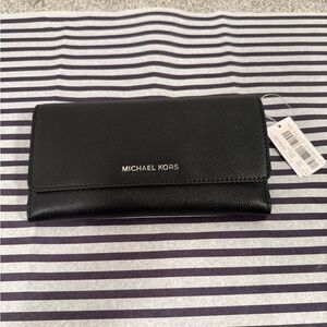 Michael Kors Black Wallet bag